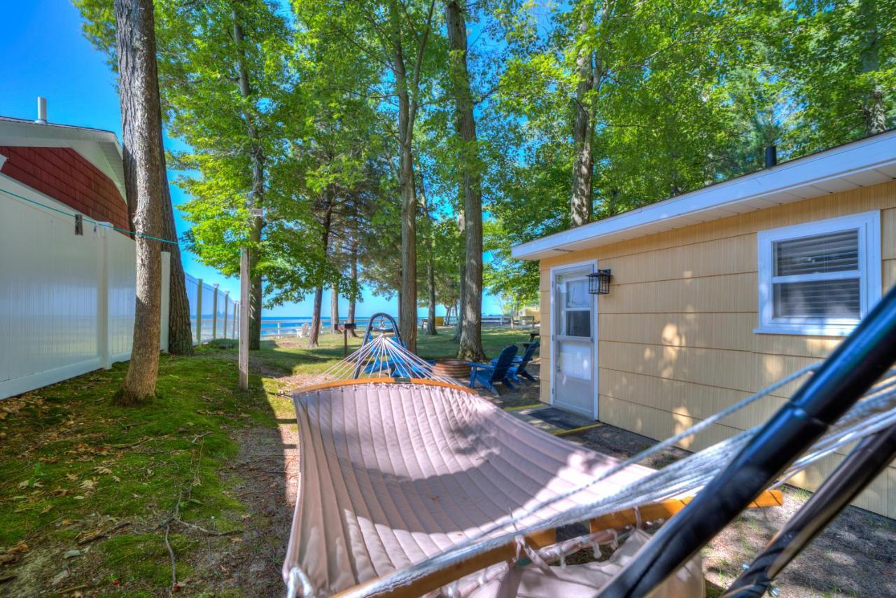 Scenic Drive Resort マスキーゴン エクステリア 写真
